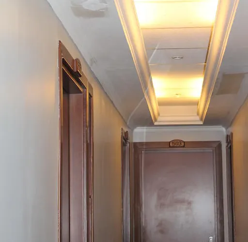 Sallustio Hotel *